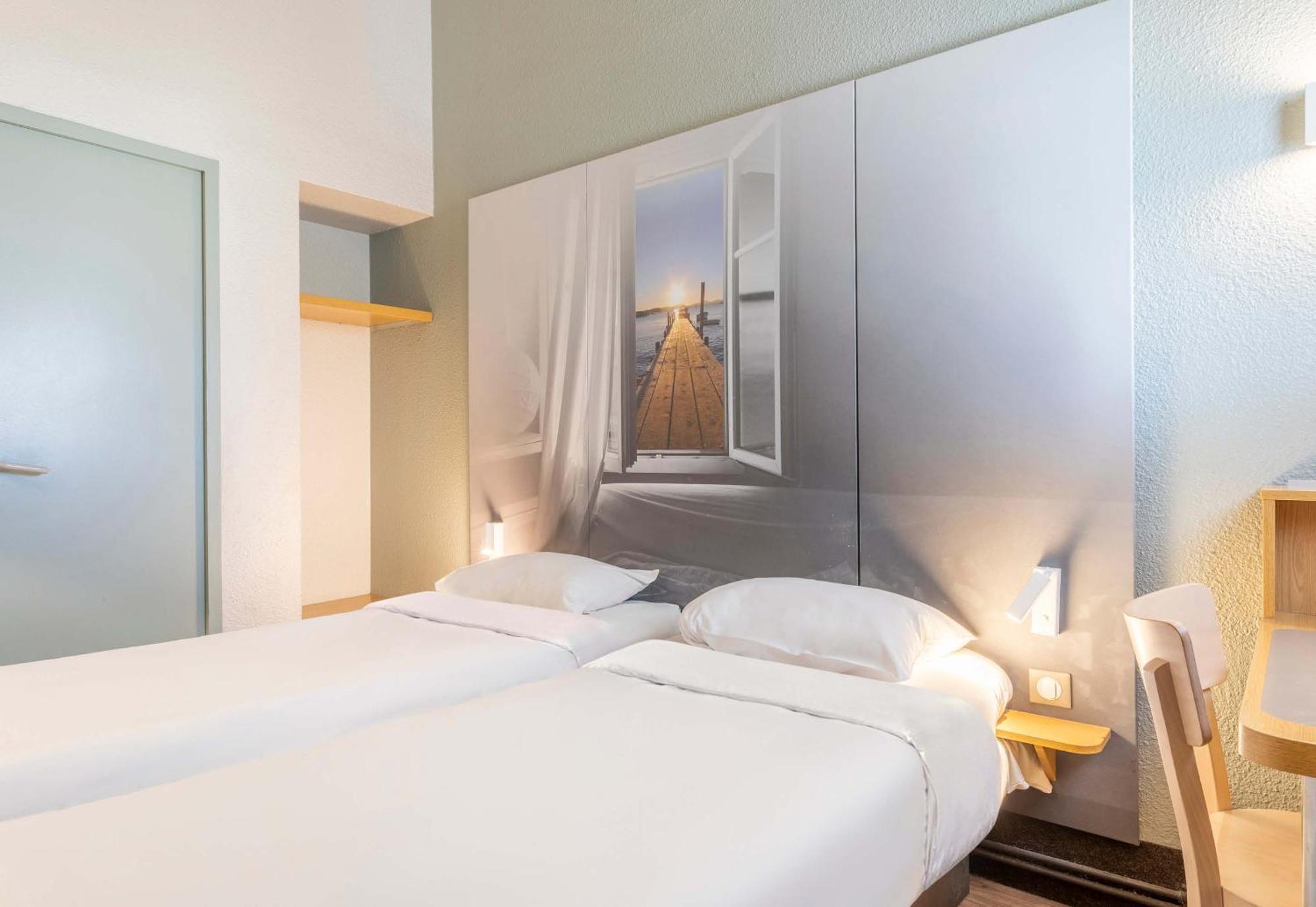 B&B Hotel Toulon La Seyne Sur Mer Bagian luar foto